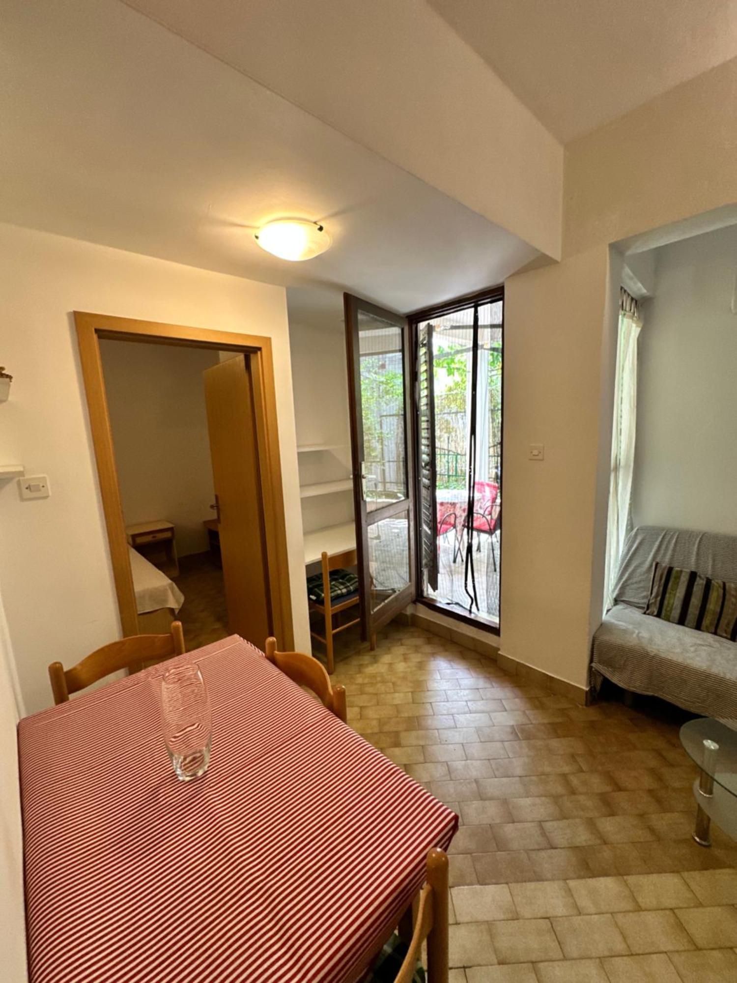 Kornelija 2 Daire Podgora Dış mekan fotoğraf